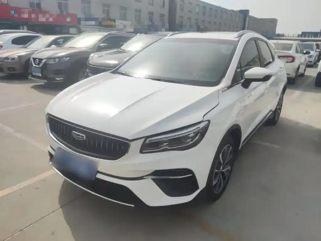 Geely Geely Emgrand S — أبيض