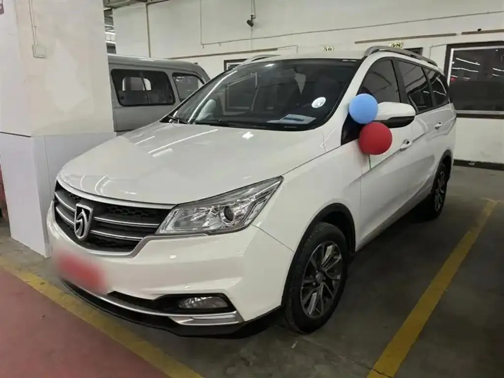 Baojun 730 730 2019 1.5L Manual Fashion 7 Seater National V — photo 1