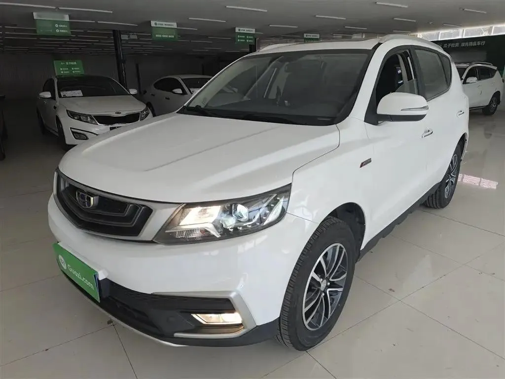 Geely Geely Yuanjing X6 — Blanco