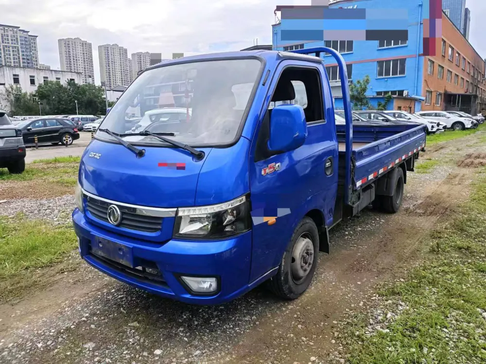 Dongfeng Tuyi Tuyi T3 1.5L 110hp Manual — photo 1