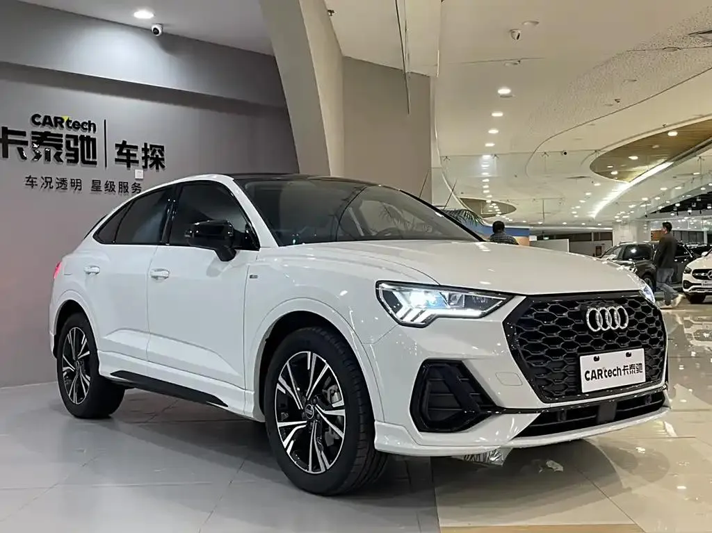 Audi Q3 Sportback Q3 Sportback 2023 40 TFSI Fashion Edition — Ver foto 3