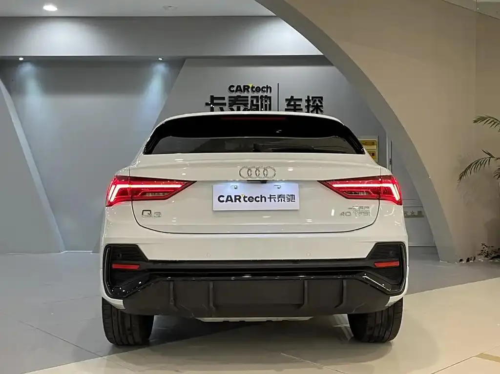 Audi Q3 Sportback Q3 Sportback 2023 40 TFSI Fashion Edition — Ver foto 4