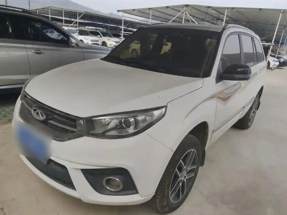 Chery Chery Tiggo 3 — Blanc