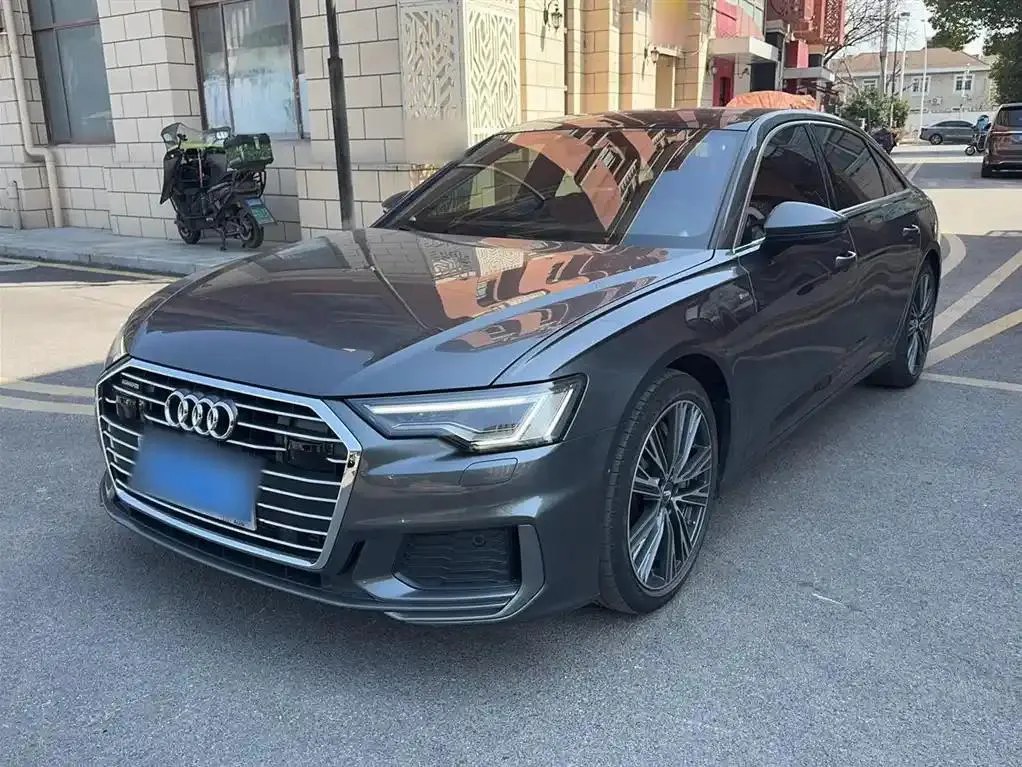 Audi A6L A6L 2021 55 TFSI quattro Premium Dynamic Edition — Voir la photo 2