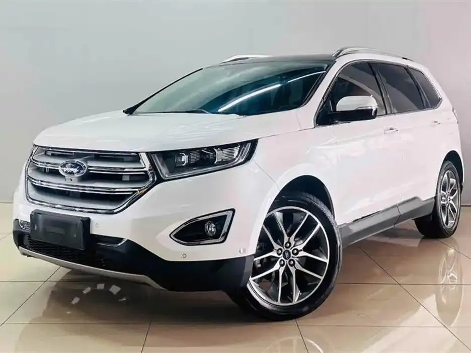 Ford Ford Edge — White