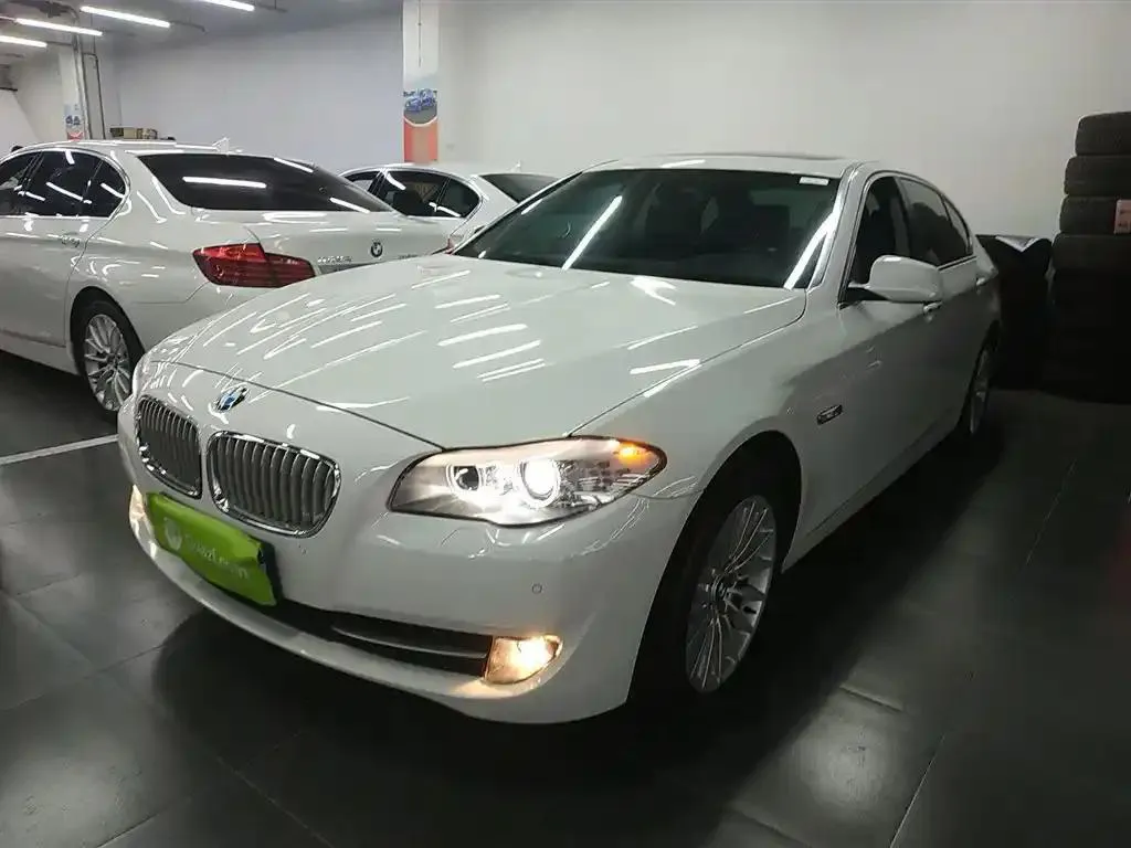 BMW 5 Series 5 Series 2013 535Li Leading Edition — photo 1