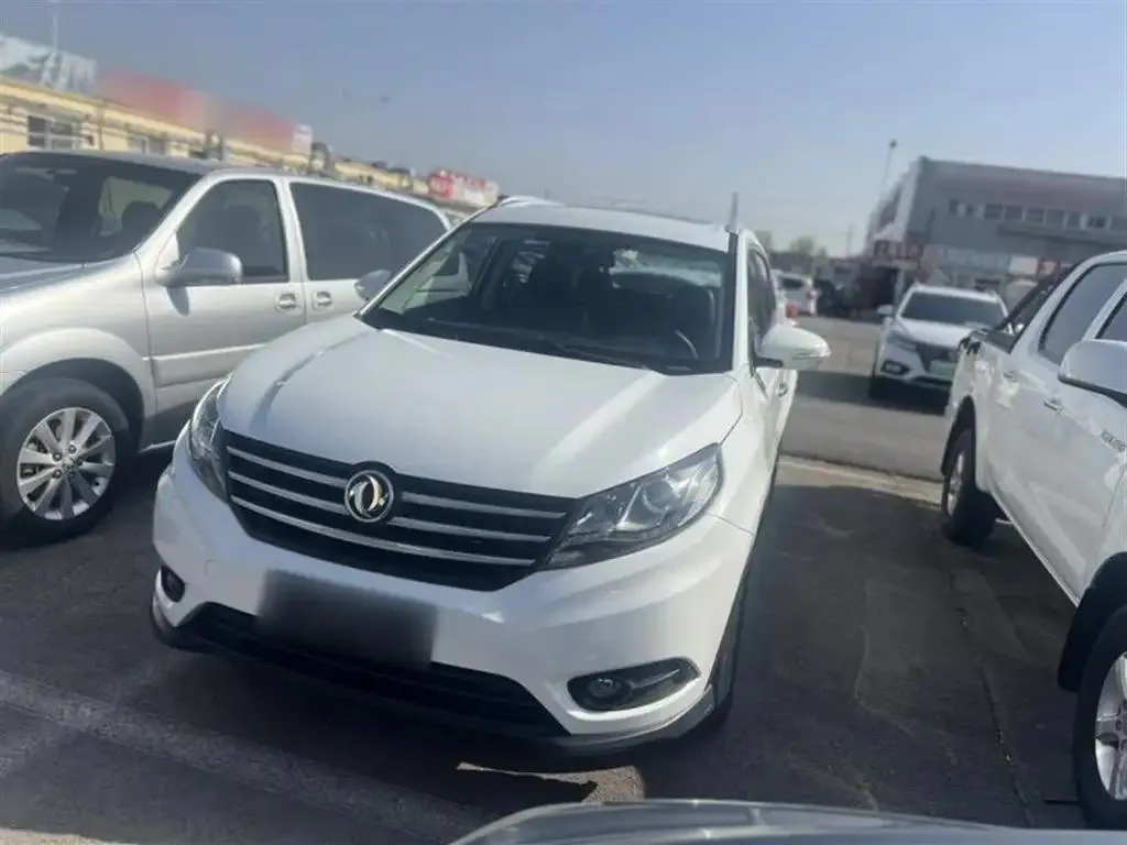 Dongfeng Dongfeng FENGON FENGON — White