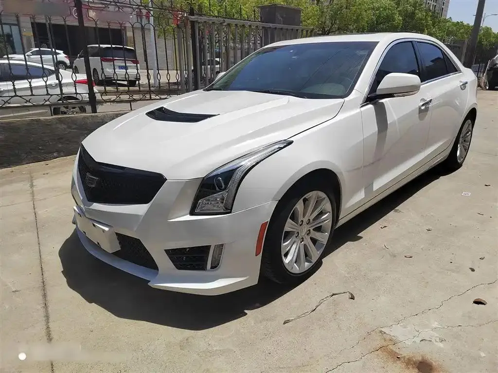 Cadillac Cadillac ATS-L — Blanc