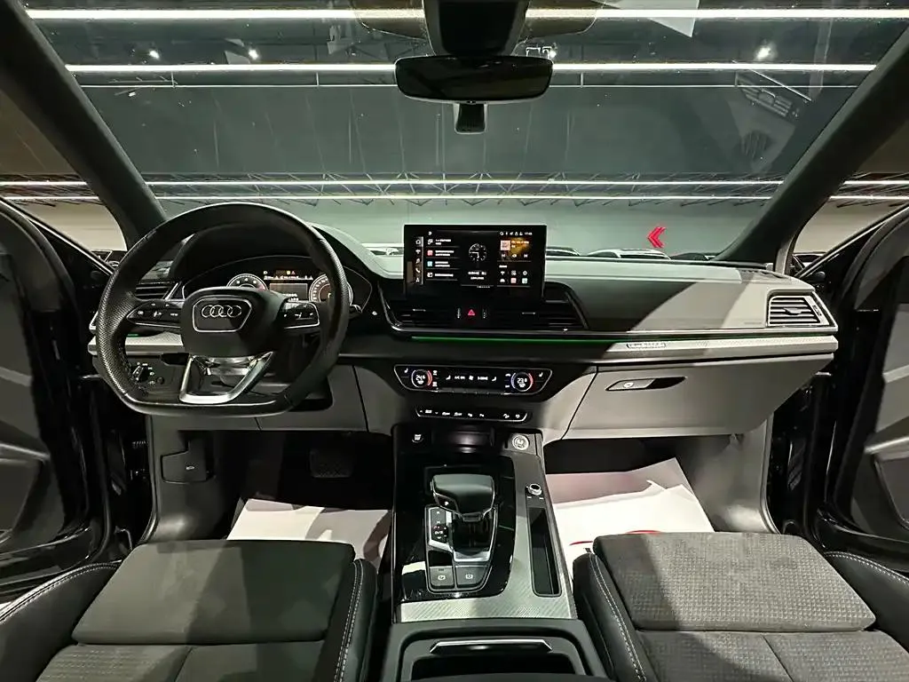 Audi Q5L Sportback Q5L Sportback 2022 40 TFSI Luxury Edition — Ver foto 6