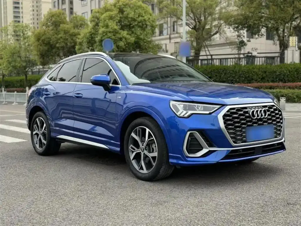 Audi Q3 Sportback Q3 Sportback 2020 40 TFSI Fashion Edition — Смотреть фото 6