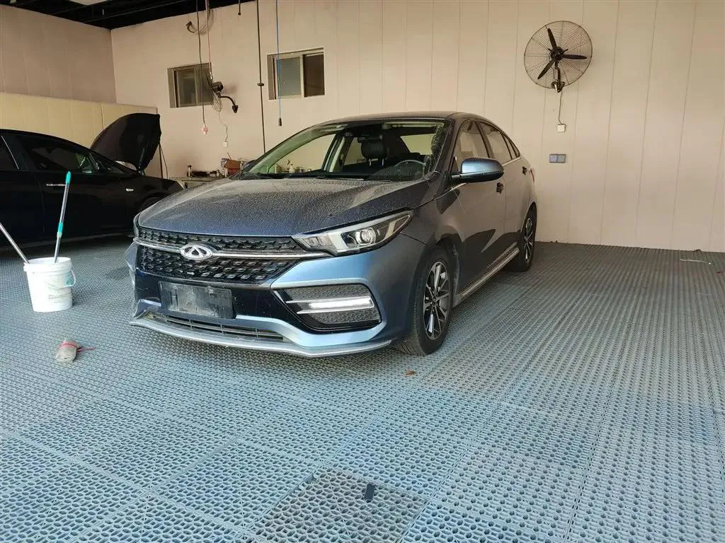 Chery Chery Arrizo GX — Argenté / Gris