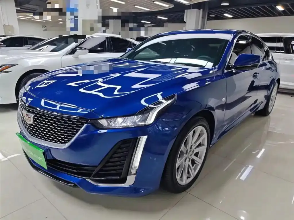 Cadillac Cadillac CT5 — Blue