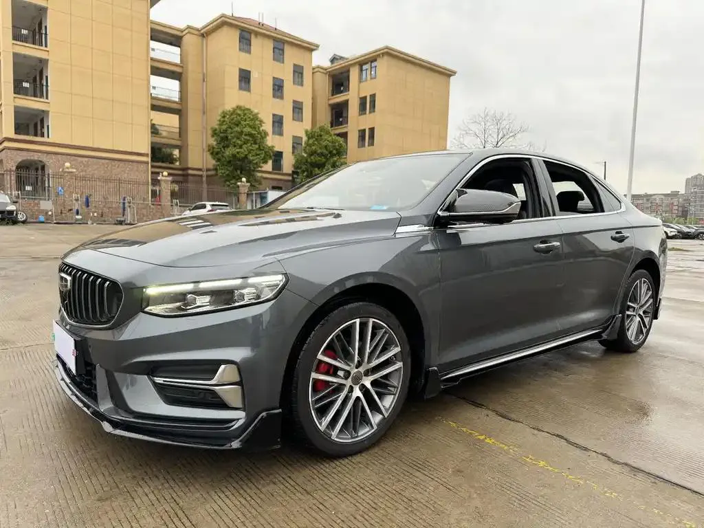 Geely Geely PREFACE — Silver / Gray