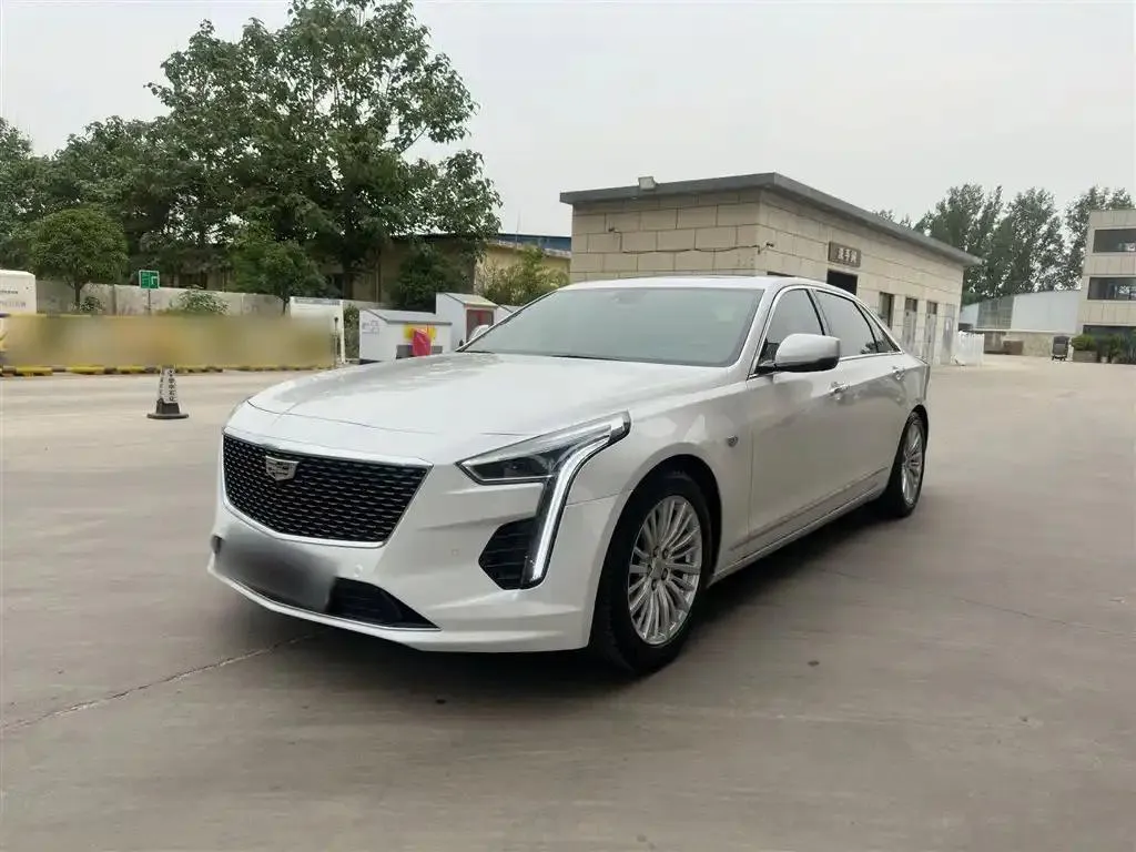 Cadillac Cadillac CT6 — White
