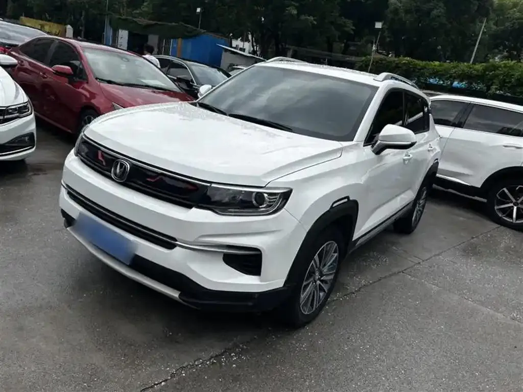Changan CS35 Plus CS35PLUS 2020 1.4T DCT Yuelian Blue Whale Edition — photo 1