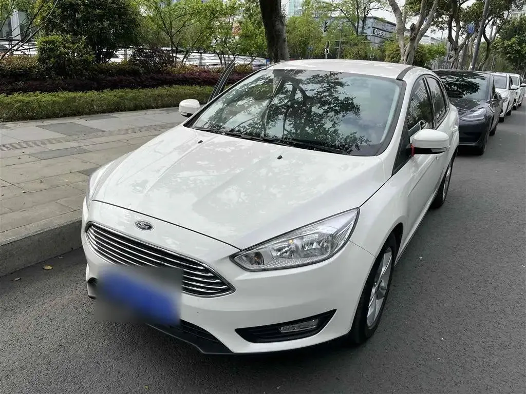 Ford Focus Focus 2017 Sedan 1.6L Automatic Comfort Smart Edition — photo 1