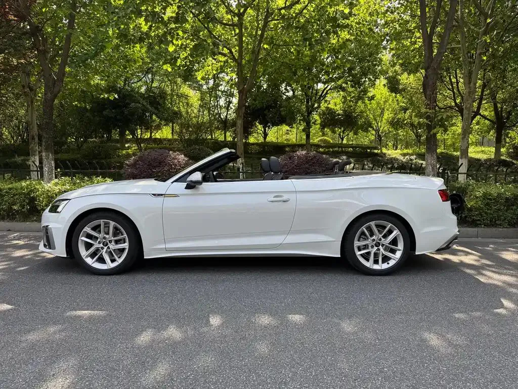 Audi A5 A5 (Imported) 2024 Cabriolet 40 TFSI Fashion Dynamic Edition — عرض الصورة 4