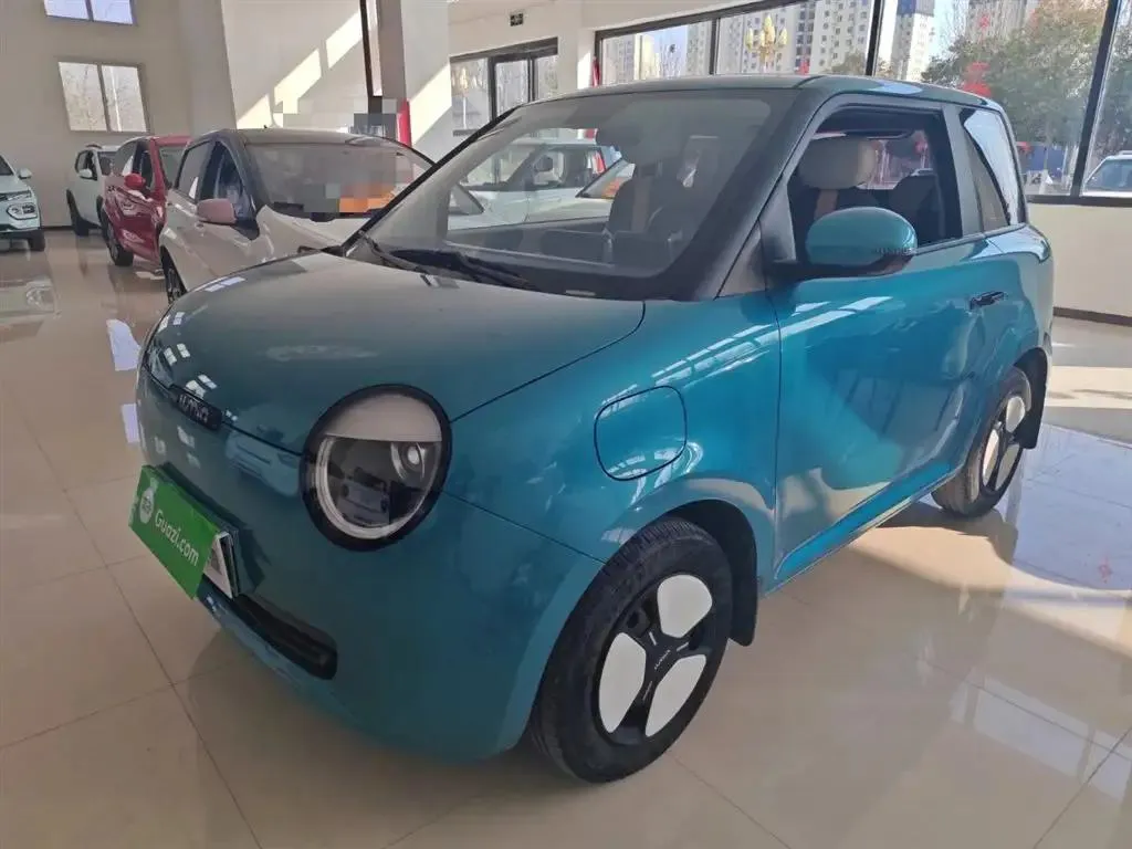 Changan Changan Lumin — أزرق