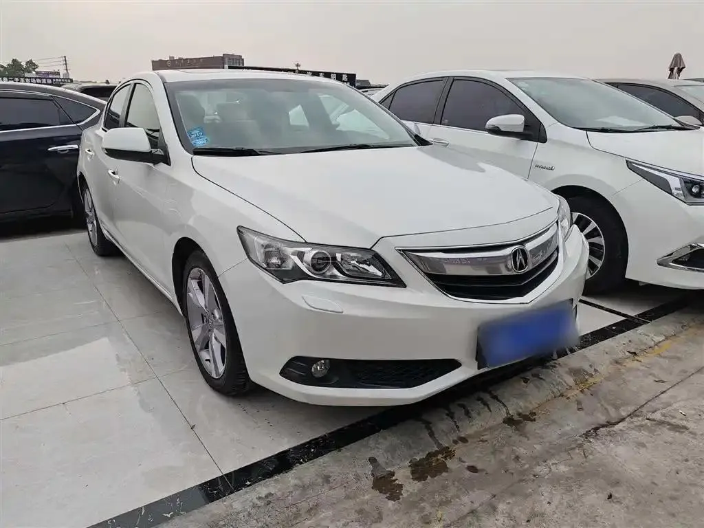 Acura ILX ILX 2013 2.0L Elite Edition — عرض الصورة 4