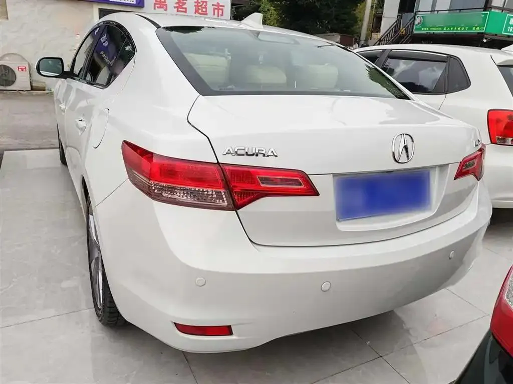 Acura ILX ILX 2013 2.0L Elite Edition — عرض الصورة 5
