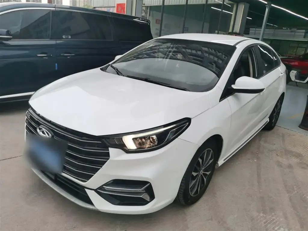 Chery Chery Arrizo 5 — White