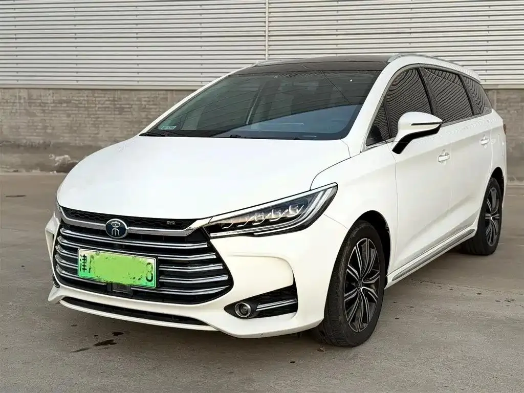 BYD Song MAX Song MAX New Energy 2019 DM 1.5T Smart Link Enjoyment 6-seater National V — photo 1