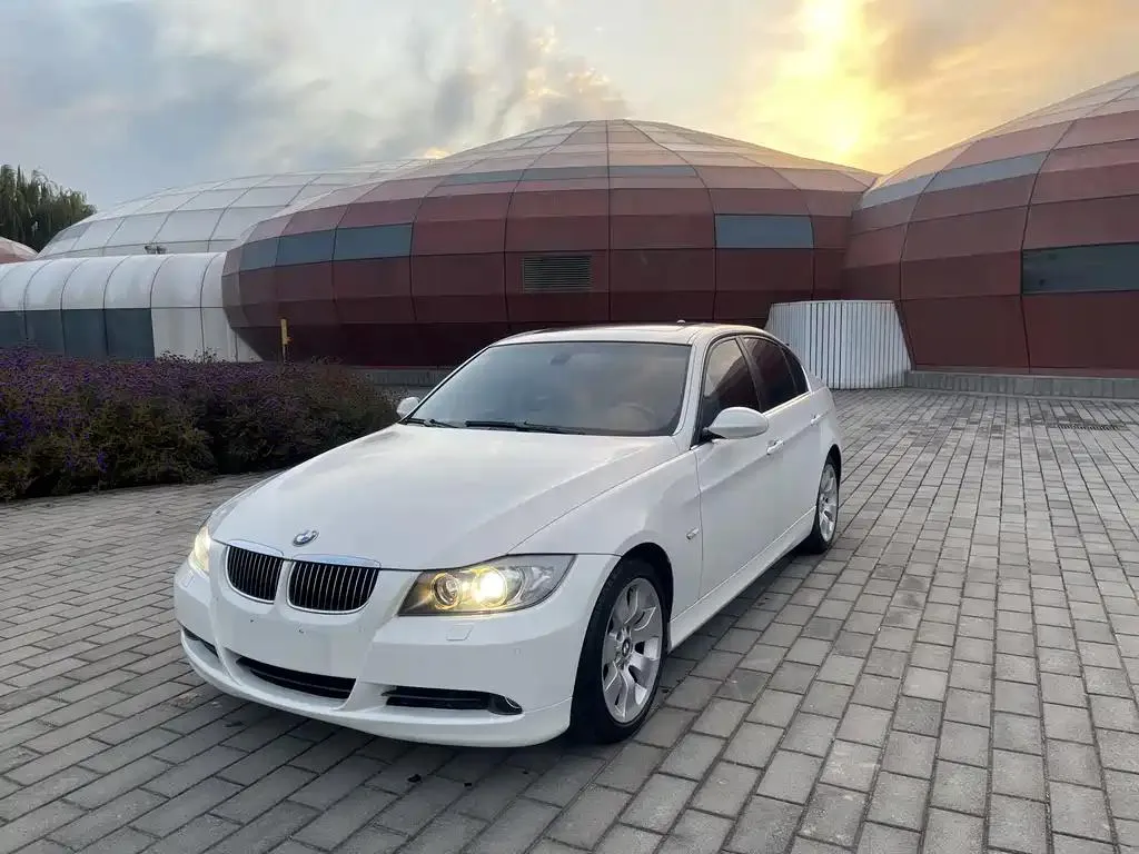 BMW 3 Series 3 Series 2005 325i Leading Edition — photo 1