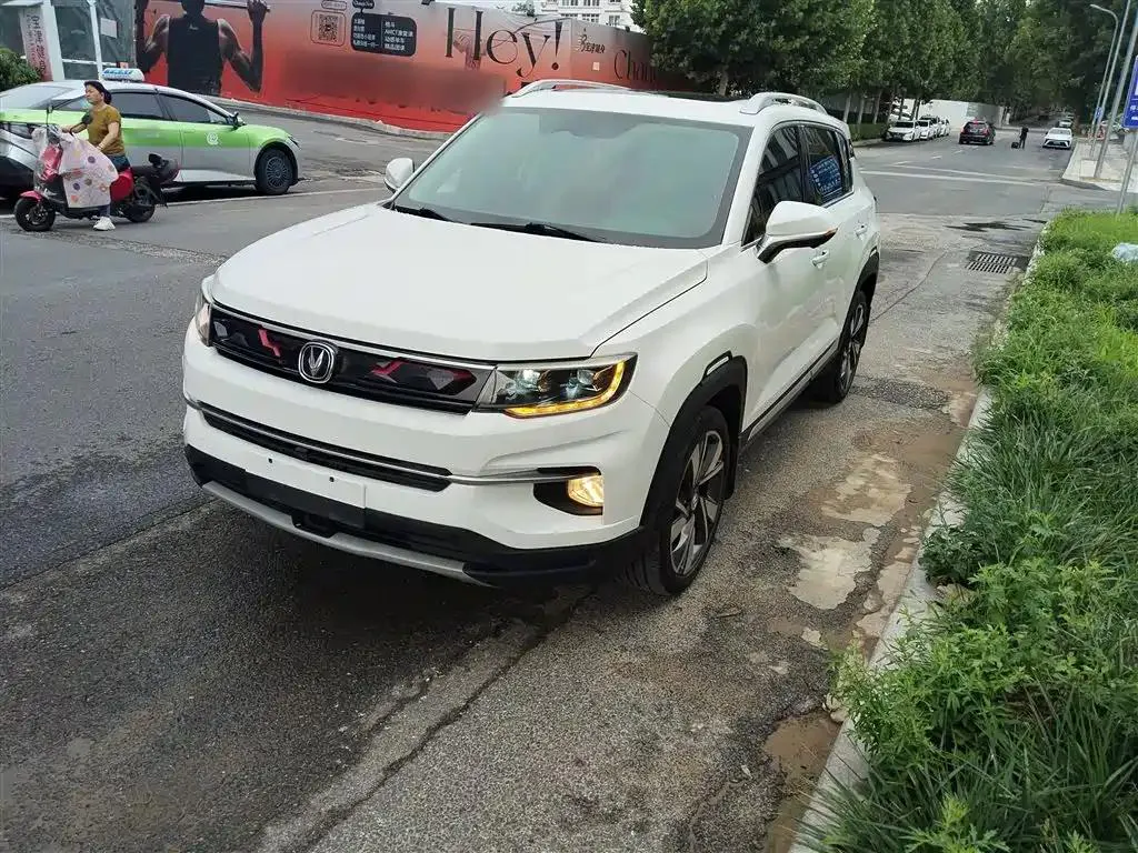 Changan CS35 Plus CS35PLUS 2019 1.4T DCT Smart Blue Whale Edition — photo 1