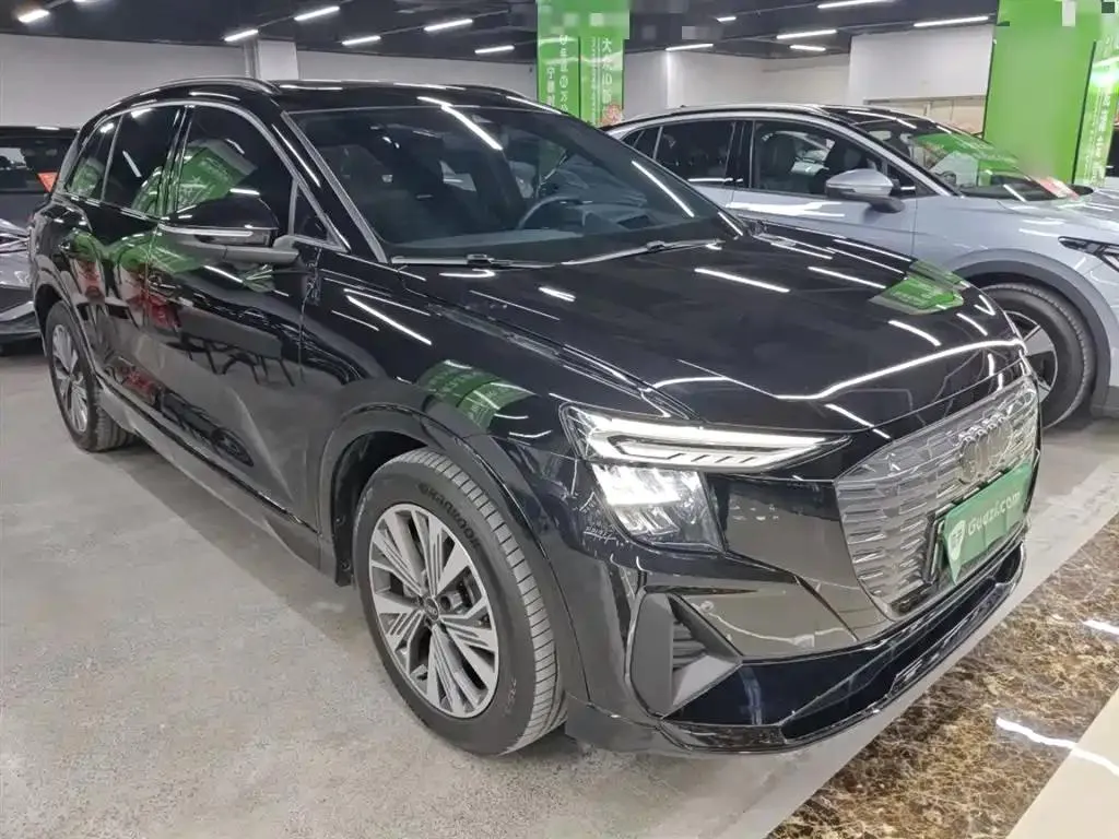 Audi Q5 e-tron Q5 e-tron 2023 40 e-tron Shining Mecha Suit — View photo 4