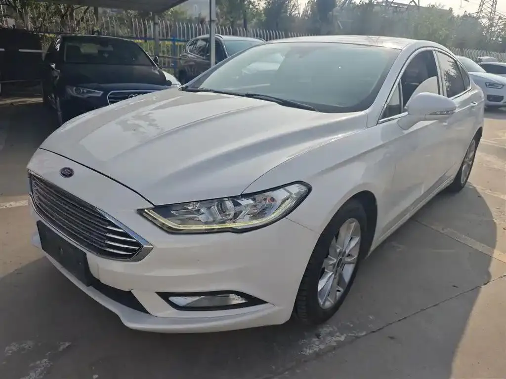 Ford Ford Mondeo — Branco