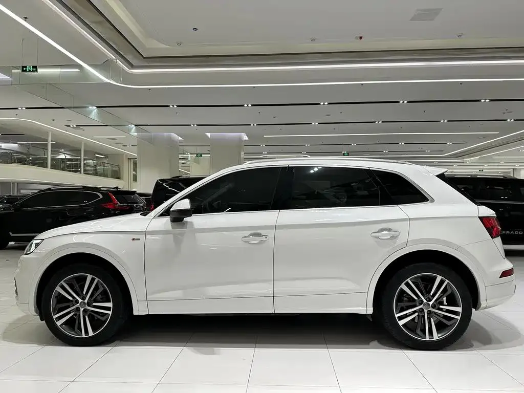 Audi Q5L Q5L 2018 45 TFSI Exclusive Sports National V — Ver foto 4