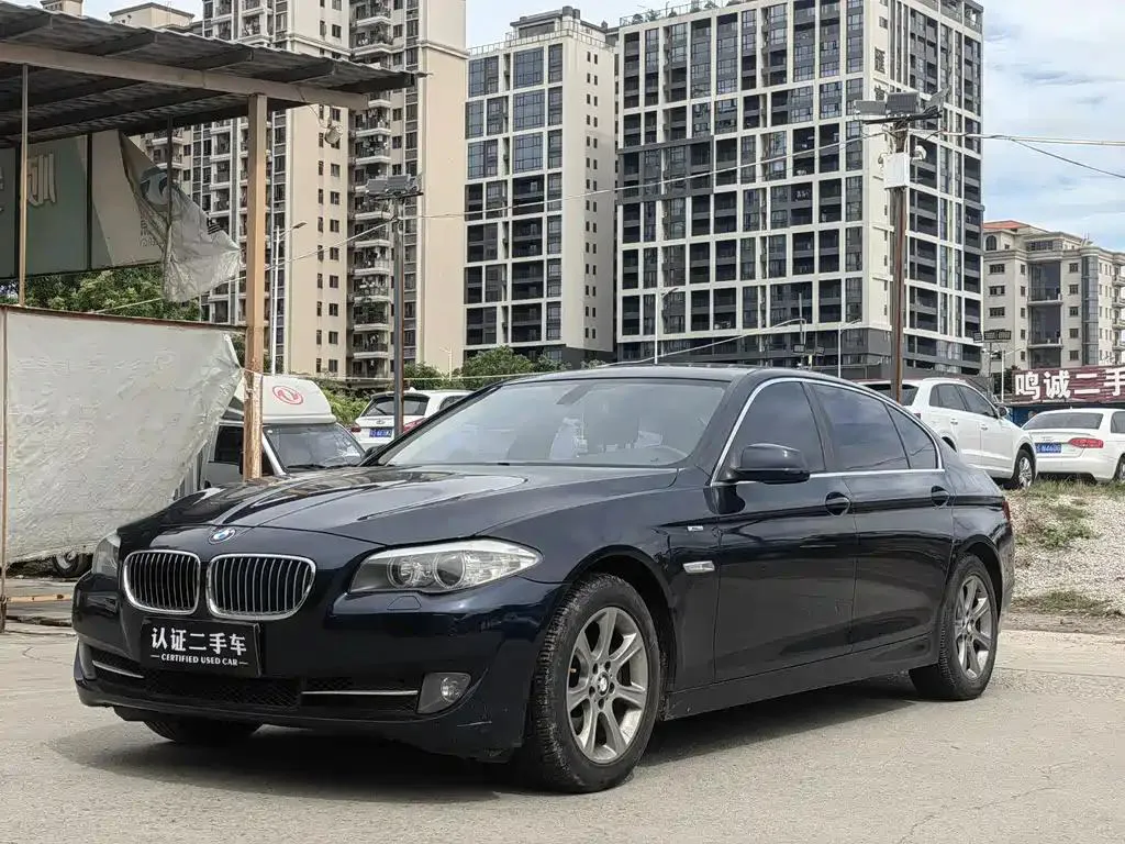 BMW 5 Series 5 Series 2011 520Li Elegant Edition — photo 1