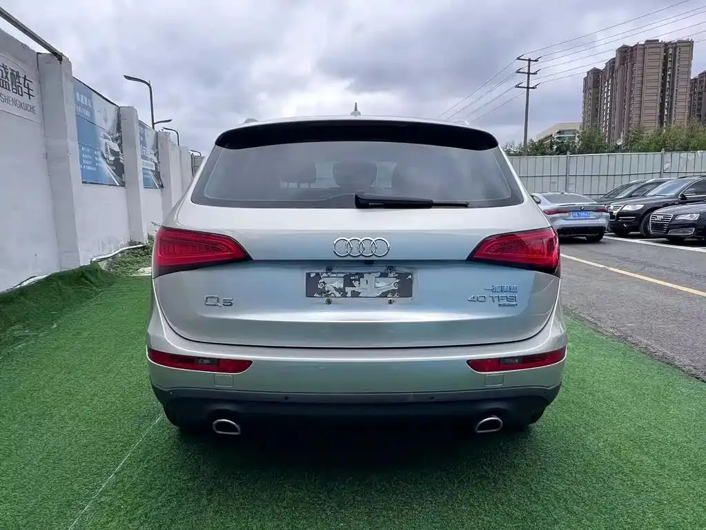 Audi Q5 Q5 2013 40 TFSI Luxury — Voir la photo 5