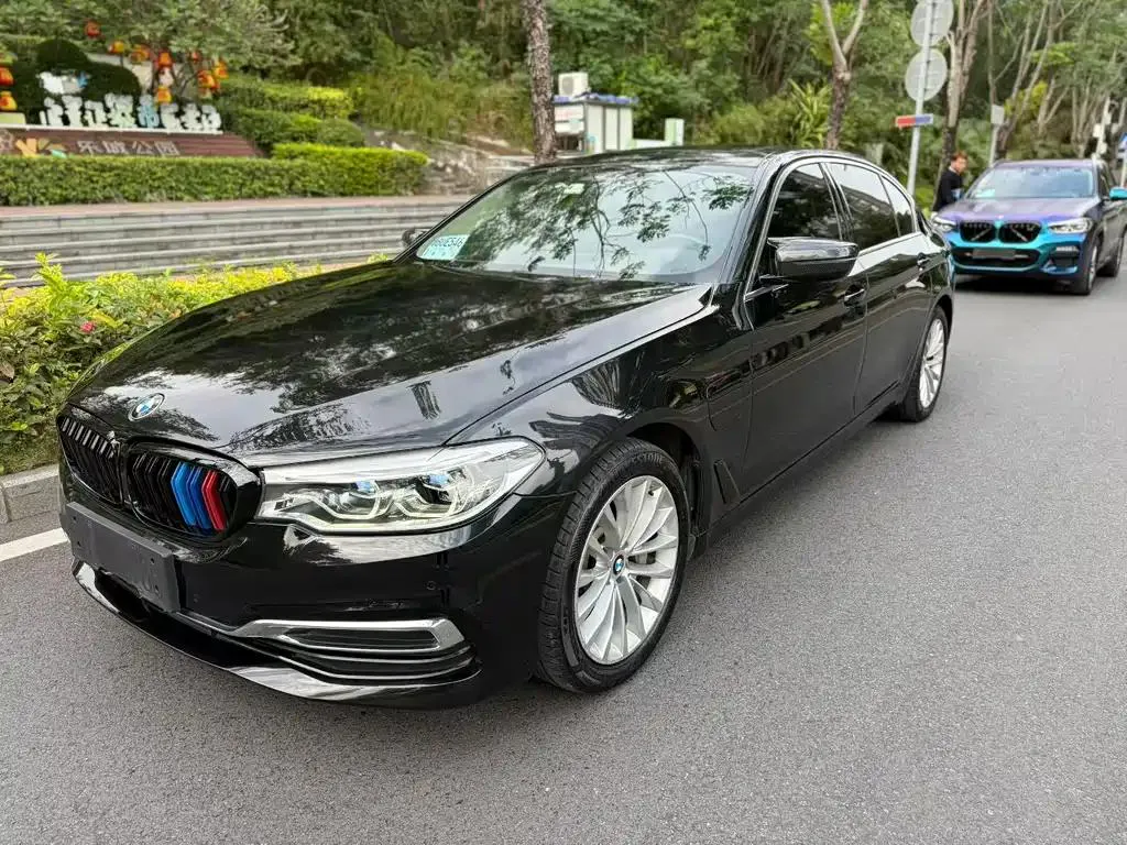 BMW 5 Series 5 Series New Energy 2020 530Le Pioneer Edition — photo 1