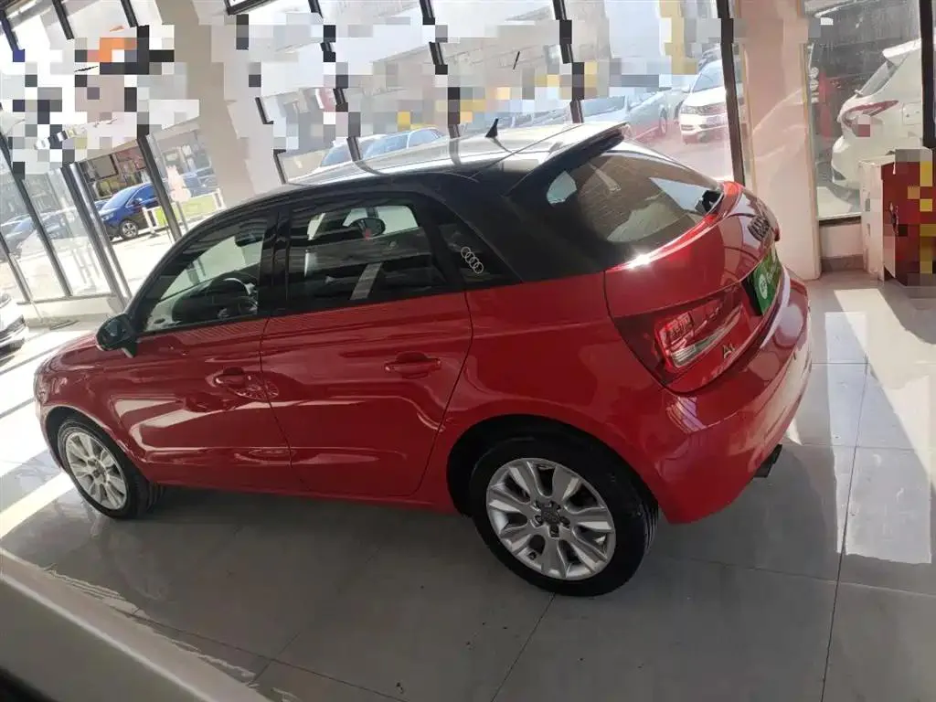 Audi A1 A1 2014 30 TFSI Sportback Technology Edition — View photo 5