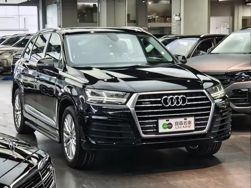 Audi Q7 Q7 2019 55 TFSI S line sports model — Смотреть фото 3