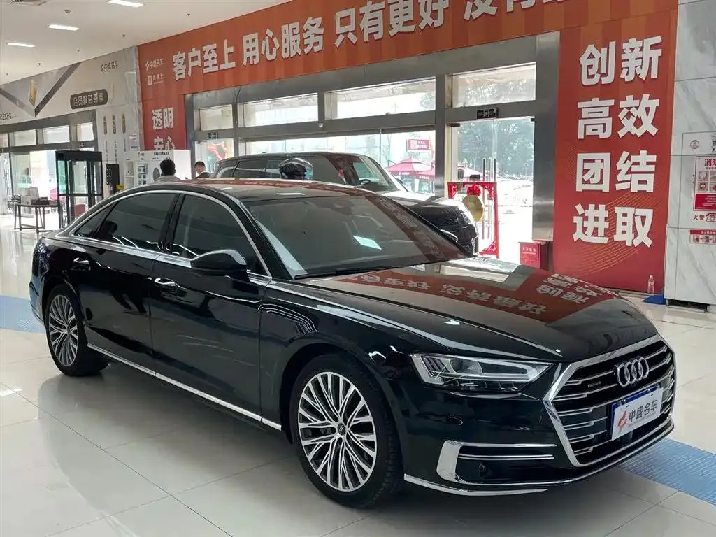 Audi A8 A8 2022 A8L 55 TFSI quattro Luxury Collector's Edition — View photo 3
