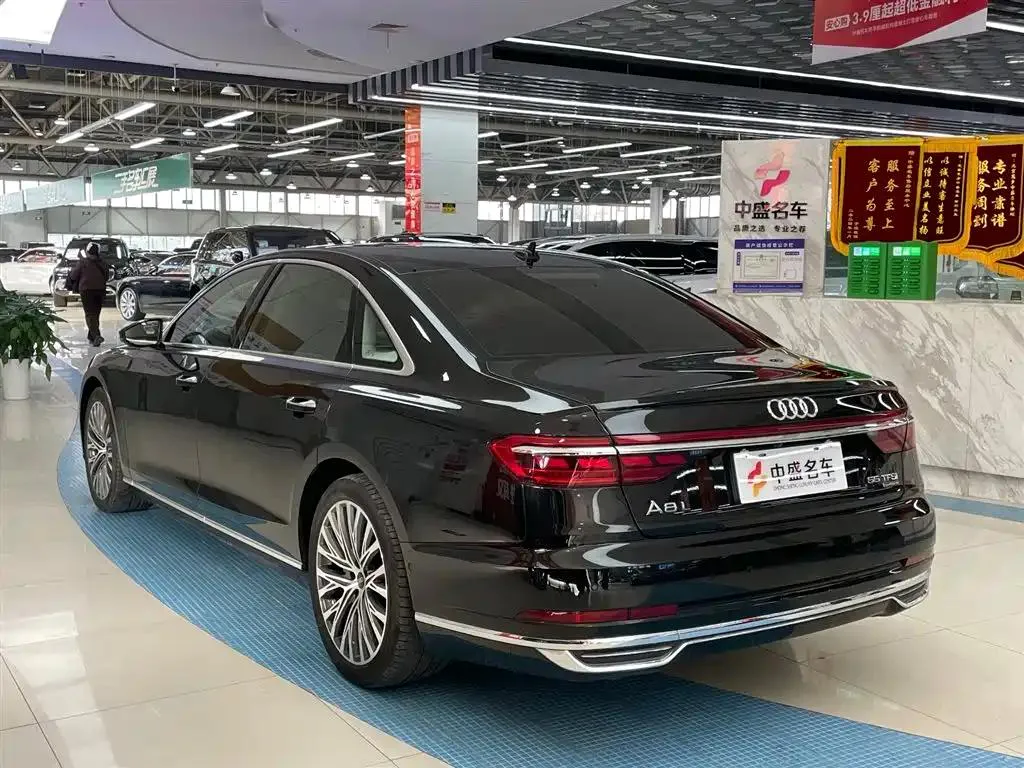 Audi A8 A8 2022 A8L 55 TFSI quattro Luxury Collector's Edition — View photo 5