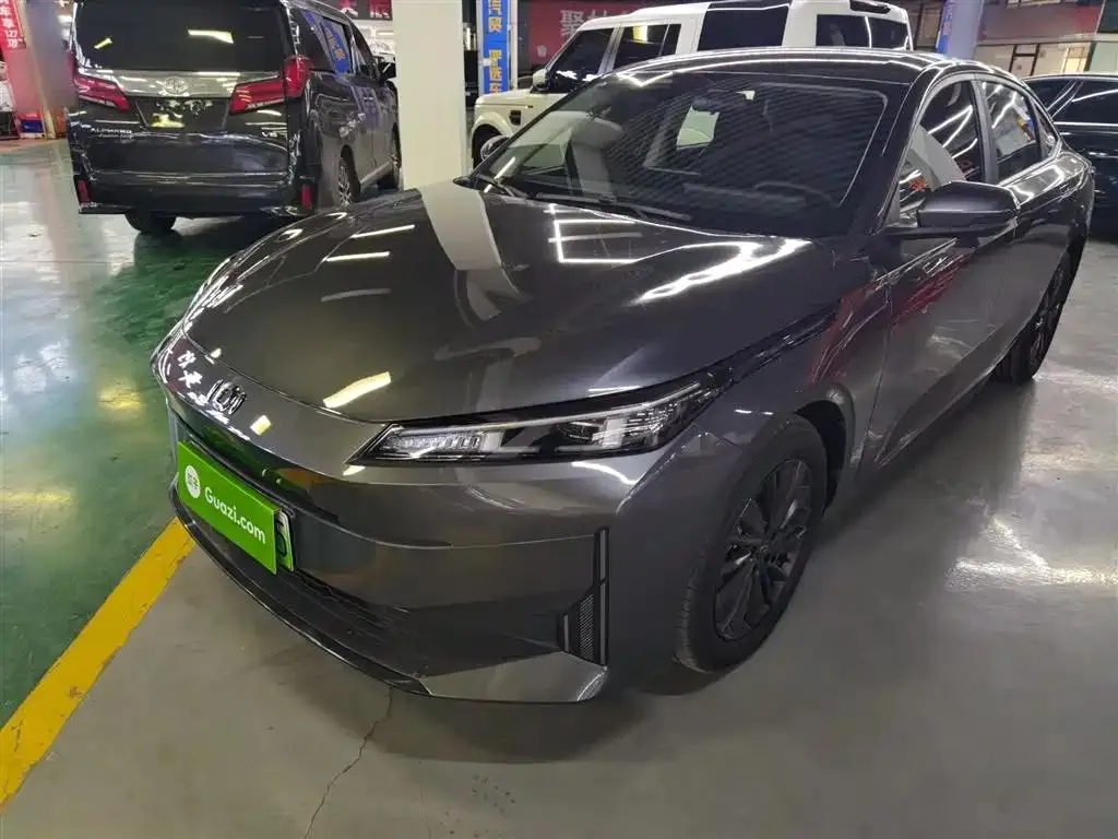 Changan Nevo A05 Qiyuan A05 2024 70 Lite — photo 1