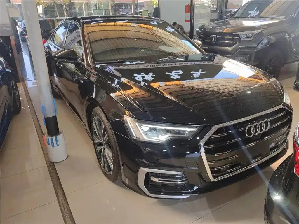 Audi A6L A6L 2023 facelift 40 TFSI luxury dynamic version — Ver foto 4