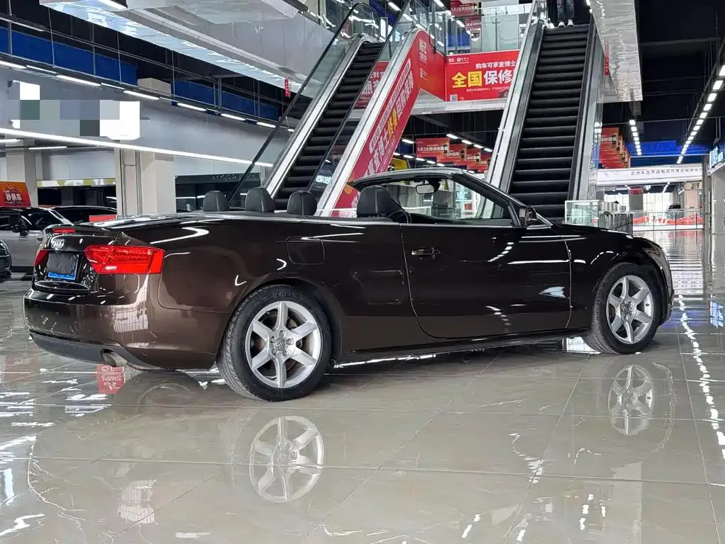 Audi A5 A5 (Imported) 2012 2.0TFSI Cabriolet — Voir la photo 5