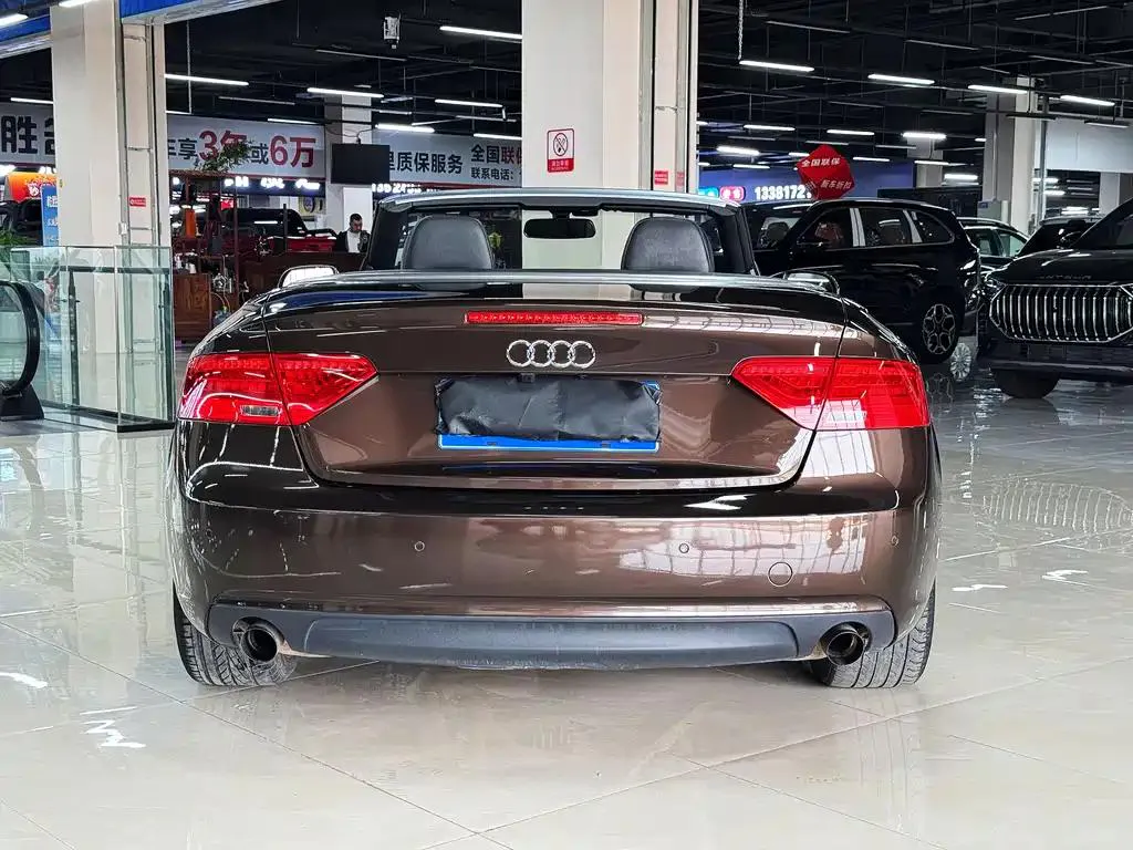 Audi A5 A5 (Imported) 2012 2.0TFSI Cabriolet — Voir la photo 6