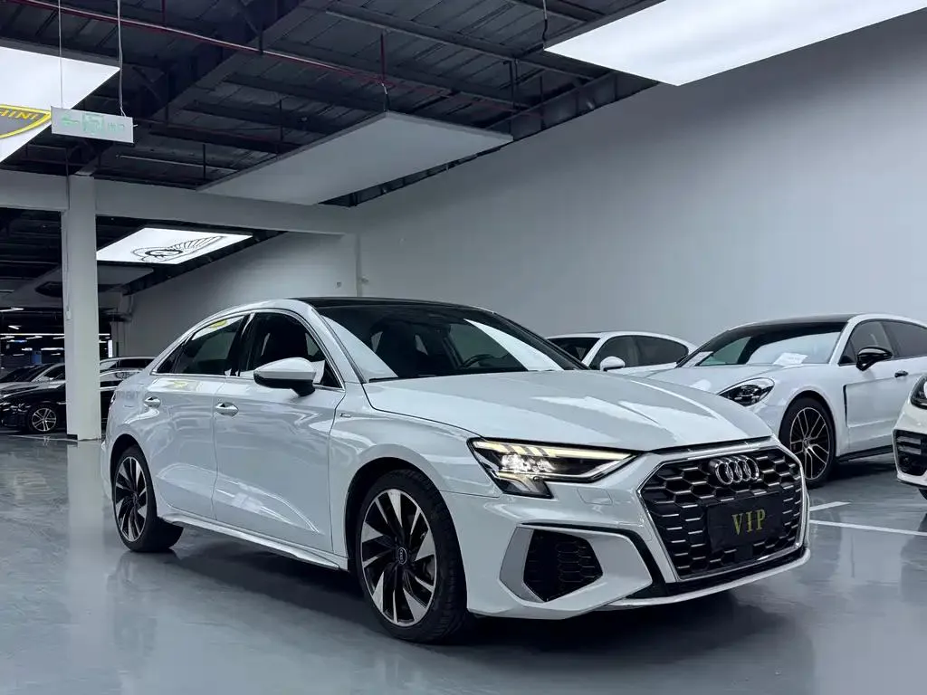 Audi A3 A3 2023 A3L Limousine 35 TFSI Stylish and Elegant — View photo 3