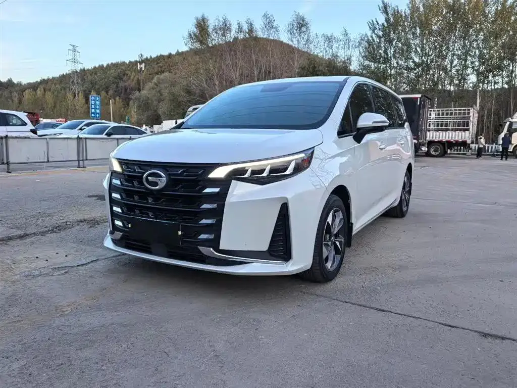 GAC Trumpchi Trumpchi Trumpchi M6 2021 PRO 270T DCT Premium Edition — photo 1