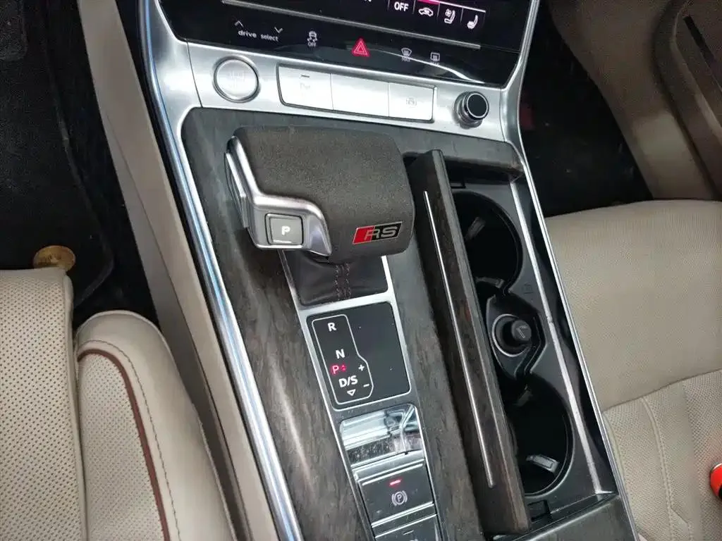 Audi A6L A6L 2019 55 TFSI quattro Flagship Elegant Edition — View photo 6