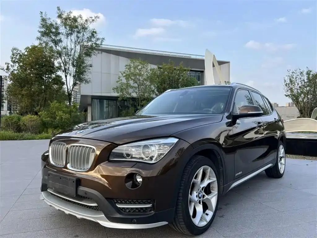 BMW X1 X1 2014 xDrive20i X Design Package — photo 1