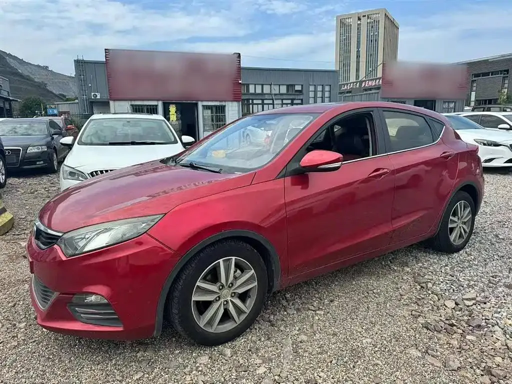 Changan Eado XT Yidong XT 2015 1.6L Automatic Cool Edition National V — photo 1