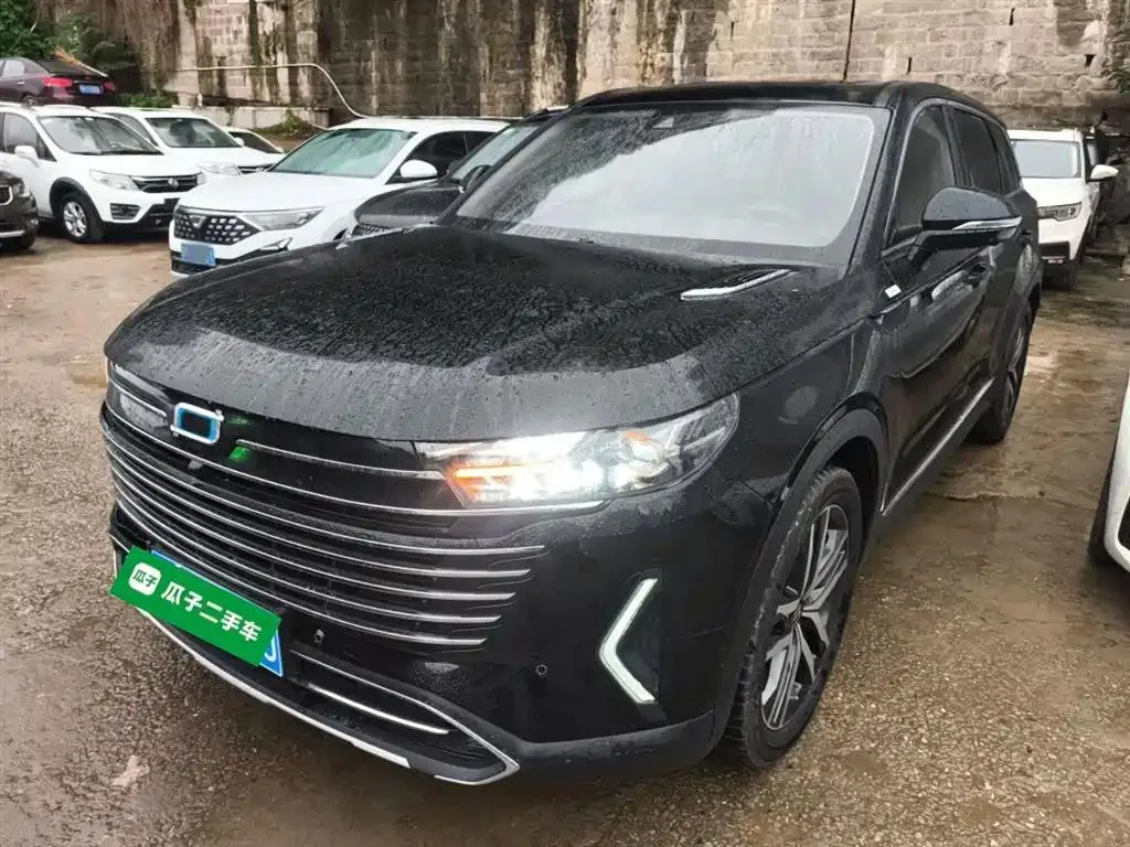 Bestune T99 T99 2023 2.0T Automatic Premium Edition — photo 1