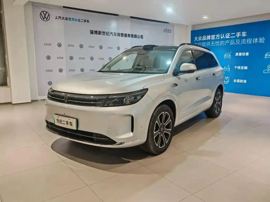 AITO M7 Wenjie M7 2024 1.5T Intelligent Driving 4WD Max Edition 6 Seaters — photo 1
