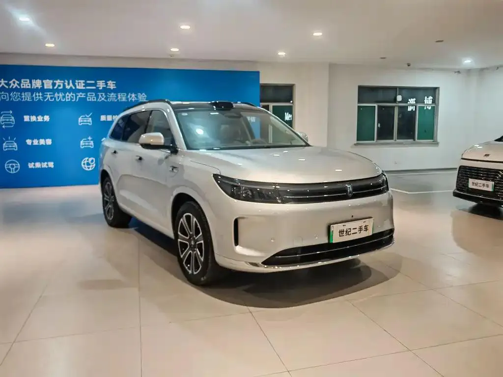 AITO M7 Wenjie M7 2024 1.5T Intelligent Driving 4WD Max Edition 6 Seaters — عرض الصورة 3